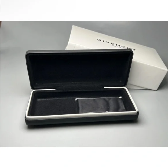 New Givenchy Case Matte BlackHard Leather Original GiftBox